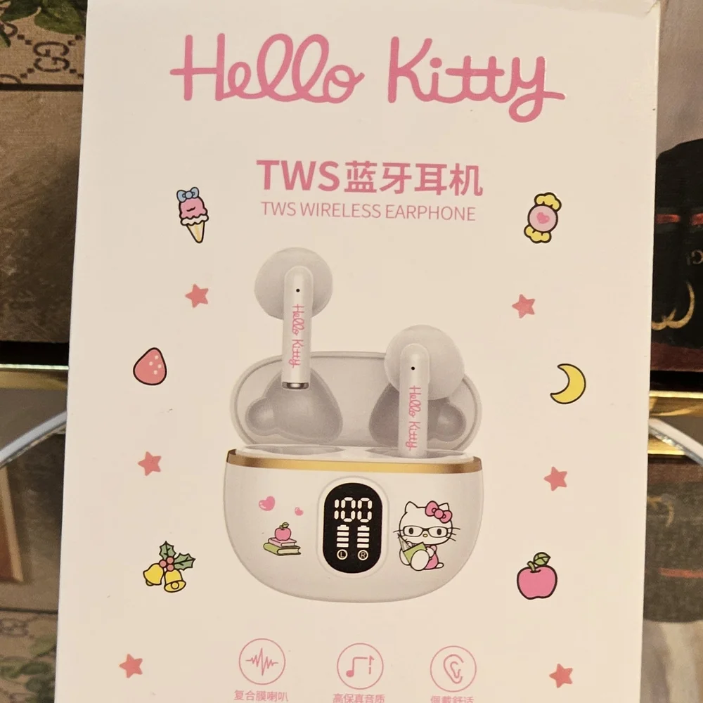 G329 Sanrio Hello Kitty Licensed Wireless Bluetooth Earphones, (NIB)